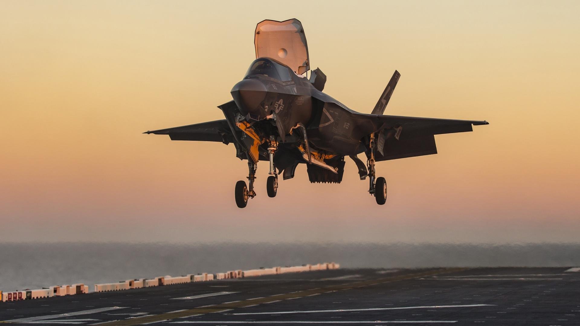 杨瀚森在训练中专注细节赢得教练称赞，杨瀚森 篮球