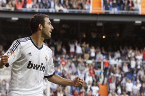 开云体育在线登入-五大联赛球队高位压制成效能否提高胜率稳定性